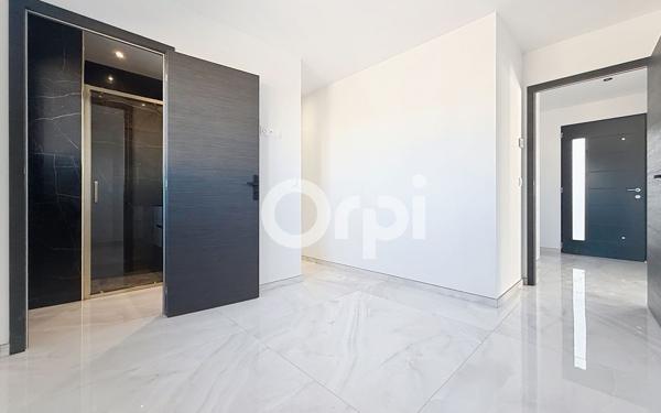 Maison à vendre    5 pièces •  Pollestres