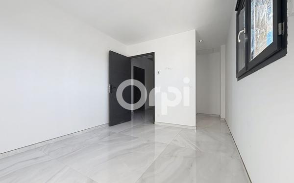 Maison à vendre    5 pièces •  Pollestres