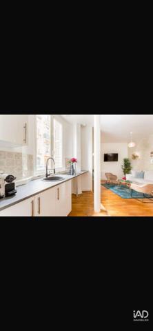 Murs commerciaux  à vendre 99 m² Paris 8