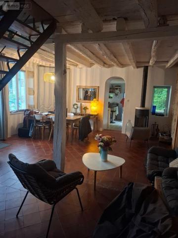 Maison restaurée à vendre à Saint-Georges-sur-Moulon dans le Cher (18110), ref : 18016/2001