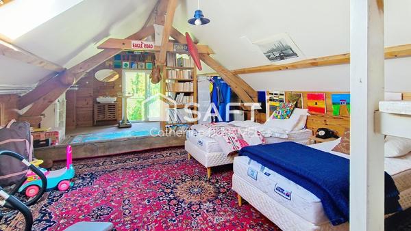 PROPRIETE AU CHARME ATHENTIQUE A 5 mn DE LA GARE.