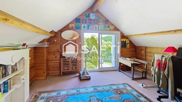 PROPRIETE AU CHARME ATHENTIQUE A 5 mn DE LA GARE.