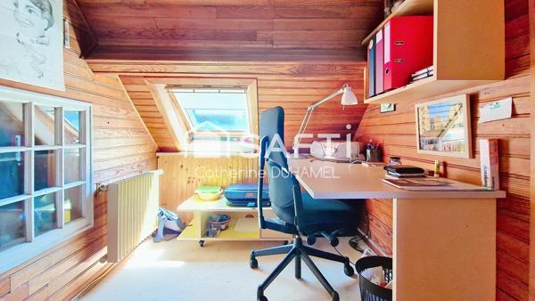 PROPRIETE AU CHARME ATHENTIQUE A 5 mn DE LA GARE.