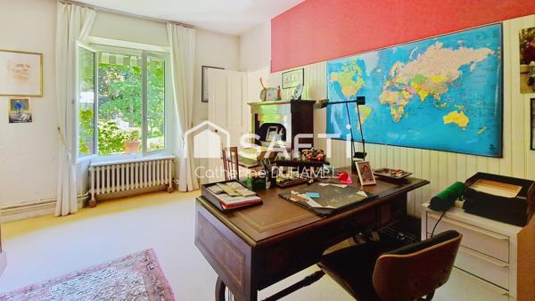 PROPRIETE AU CHARME ATHENTIQUE A 5 mn DE LA GARE.