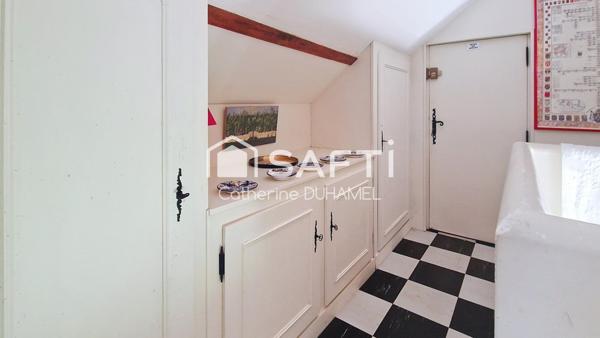 PROPRIETE AU CHARME ATHENTIQUE A 5 mn DE LA GARE.