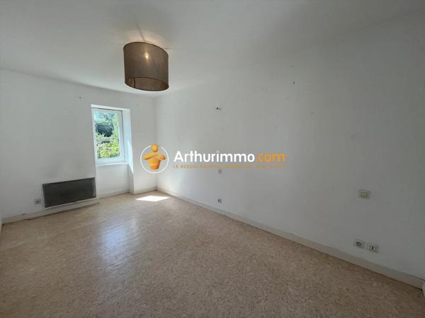 Vente                                                      Maison
                        
                     3 pièces                      73 m2                     à Quimper