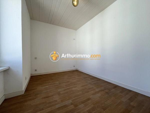 Vente                                                      Maison
                        
                     3 pièces                      73 m2                     à Quimper