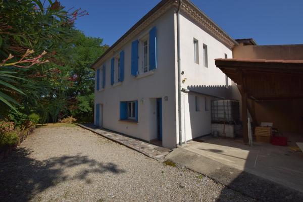 Centre ville à pied, maison 2/3 chambres, garage