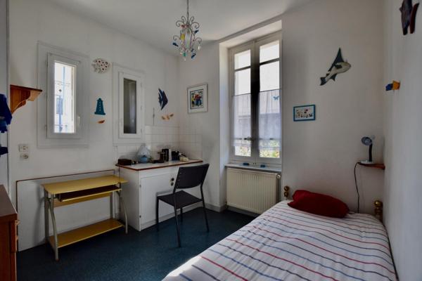 Centre ville à pied, maison 2/3 chambres, garage