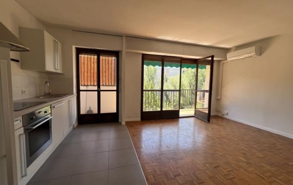 Vente Appartement P2 résidence/balcon/piscine/tennis Marseille 13ème   