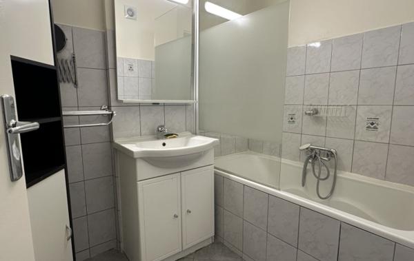 Vente Appartement P2 résidence/balcon/piscine/tennis Marseille 13ème   