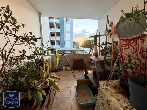 Appartement à vendre 2 pièces 42m² Saint-Denis (97490)