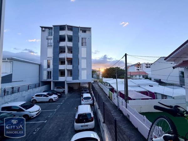 Appartement à vendre 2 pièces 42m² Saint-Denis (97490)