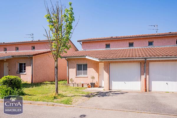 Maison à vendre 4 pièces 79.33m² Pont-de-Chéruy (38230)