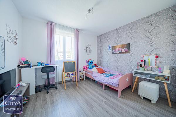 Maison à vendre 4 pièces 79.33m² Pont-de-Chéruy (38230)