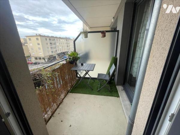 CAEN CENTRE VILLE GRAND F1 VENDU OCCUPE