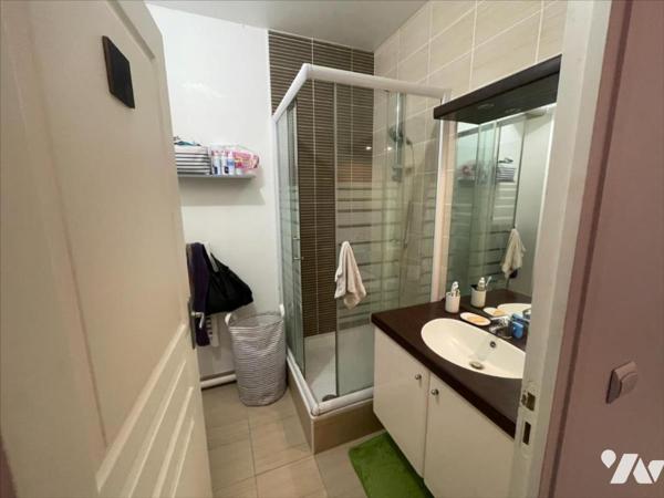 CAEN CENTRE VILLE GRAND F1 VENDU OCCUPE