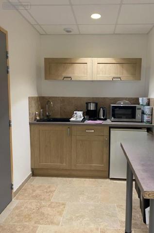 Local commercial à vendre à Paray-le-Monial en Saône-et-Loire (71600), ref : VTE-P-SY   
CENTRE VILLE