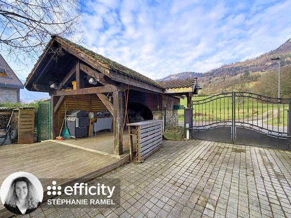 Appartement 4 pièces - 175 m² Exclusivité efficity