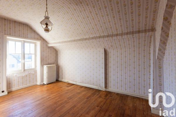 Maison de ville 5 pièces de 115 m² à Objat (19130)