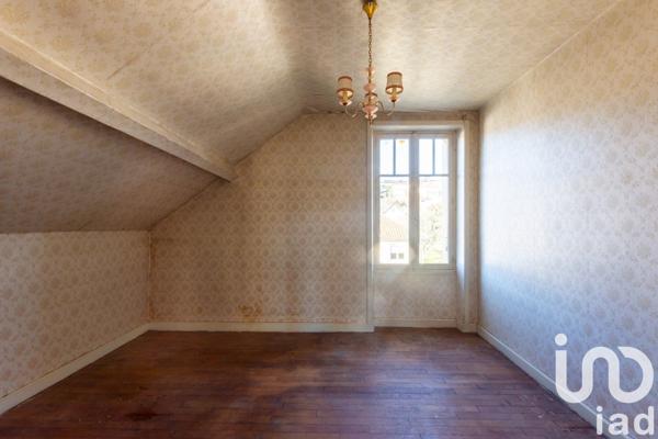 Maison de ville 5 pièces de 115 m² à Objat (19130)