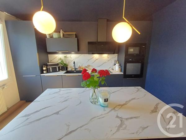 Appartement F2 à vendre  2 pièces - 59,27 m 2   RODEZ  - 12