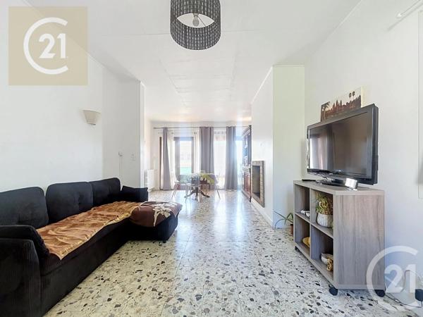 Maison à vendre  6 pièces - 113 m 2   BEZIERS  - 34