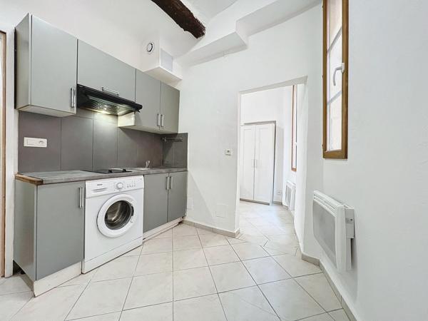 Grasse Vieille Ville : Studio 16 m2 vendu LOUÉ
