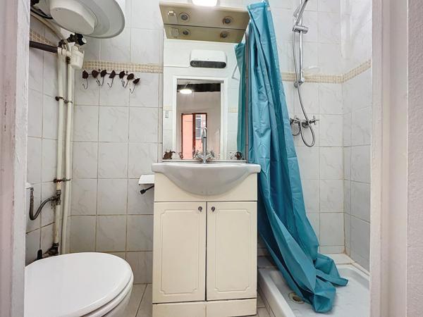 Grasse Vieille Ville : Studio 16 m2 vendu LOUÉ