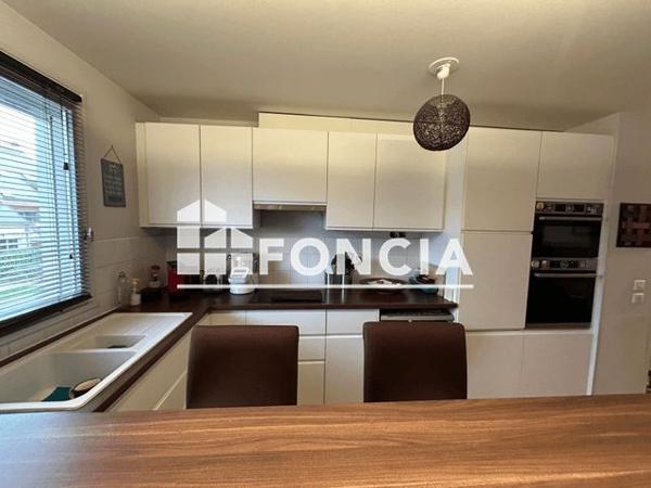 Location Appartement 4 pièces 85 m² - Eragny Sur Oise 95610