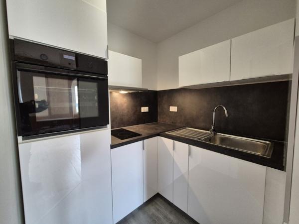 Appartement T3 d'environ 67 m² loi carrez - Bordeaux Gambetta