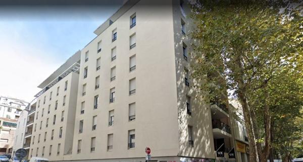 INVESTISSEMENT LOCATIF – MARSEILLE – Résidence Étudiante Uxco Le 124 – 6.05 % de rentabilité