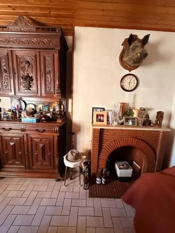 EN EXCLUSIVITE ! Propriété avec maison d'habitation 87m², dépendances sur 13 600m² de terrain 148 000 €
