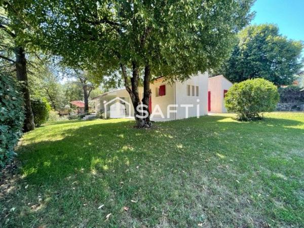 Maison de plain-pied T5 avec pisicne