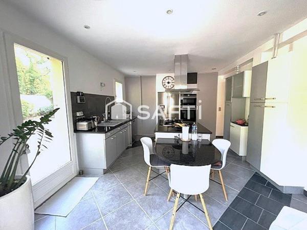 Maison de plain-pied T5 avec pisicne