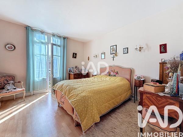 Maison à vendre 10 pièces 177 m² L'Aigle