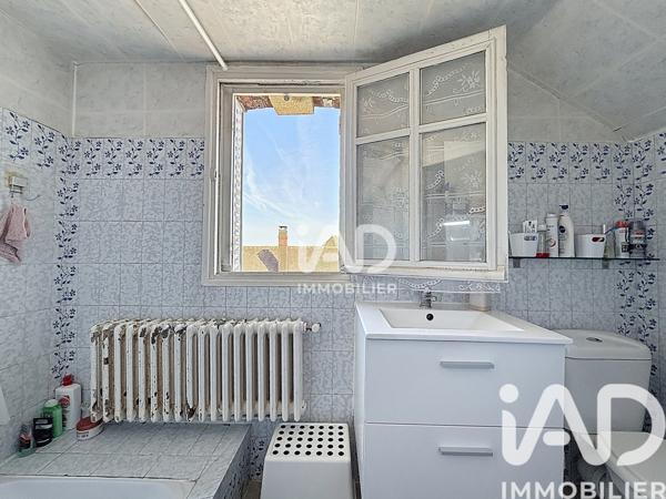 Maison à vendre 10 pièces 177 m² L'Aigle