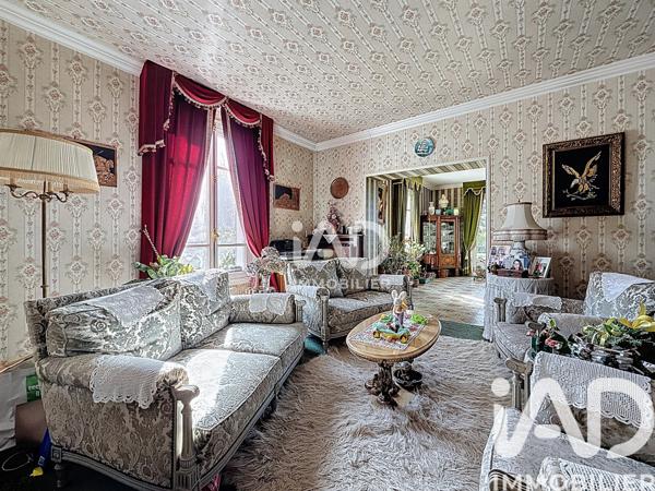 Maison à vendre 10 pièces 177 m² L'Aigle