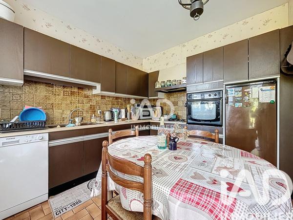 Maison à vendre 10 pièces 177 m² L'Aigle