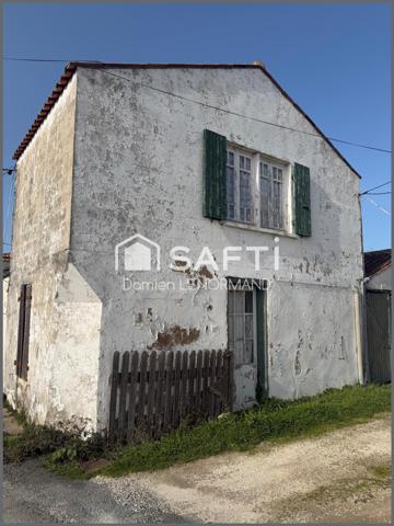 Ensemble immobilier maison chai et hangar 17190