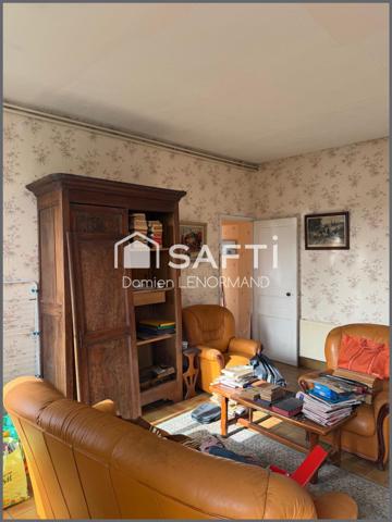 Ensemble immobilier maison chai et hangar 17190