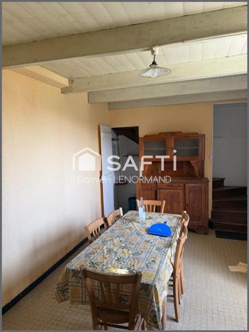 Ensemble immobilier maison chai et hangar 17190