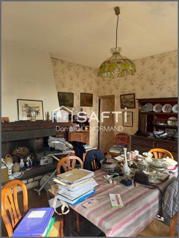 Ensemble immobilier maison chai et hangar 17190