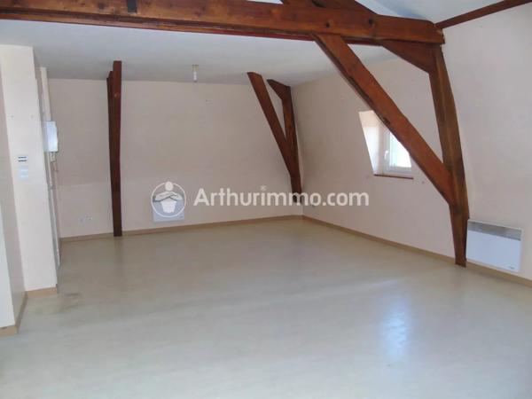 Vente                                                      Immeuble
                        
                     10 pièces                      183 m2                     à Saint-Astier