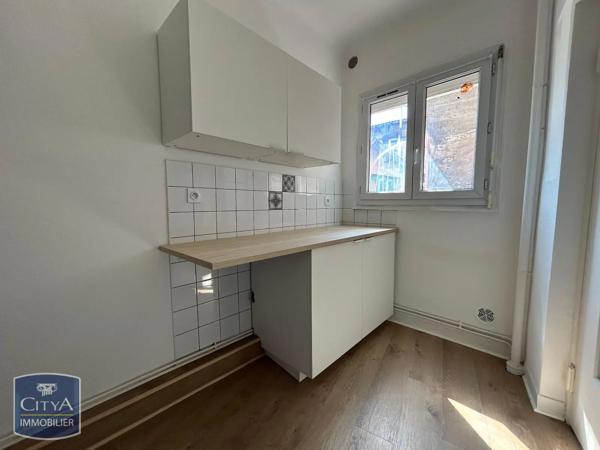 Appartement à louer 2 pièces 66.52m² Saint-Bonnet-près-Riom (63200)