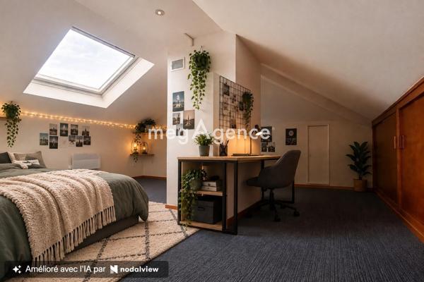Maison à JOUE-LES-TOURS, 37300 - 7 pièces 139m²