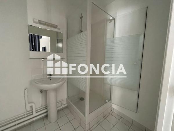 Location Studio 22.51 m² - 16 RUE BLEUE Paris 75009