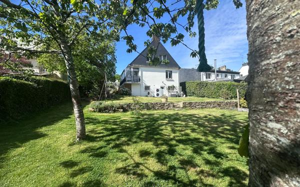 Maison à vendre    6 pièces • 143 m2 Arradon
