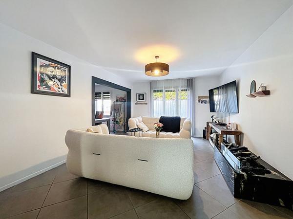 Maison Baix 7 pièce(s) 138 m2