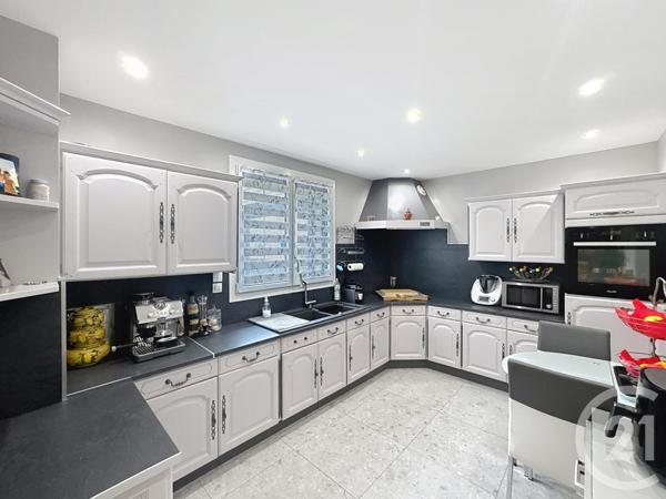 Maison à vendre  6 pièces - 110 m2 VAUX LE PENIL - 77